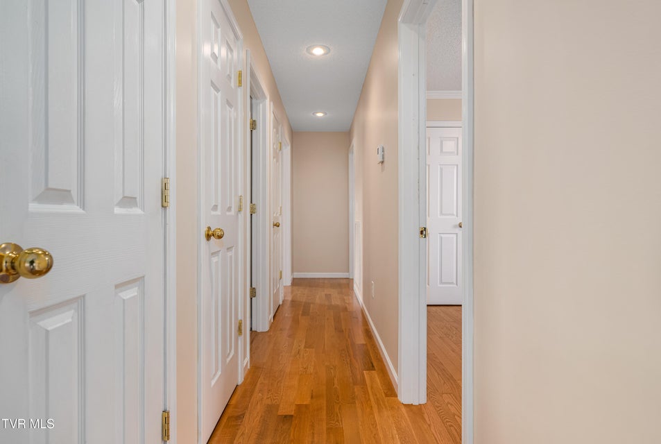 Photo #19: 510 Mockingbird Place