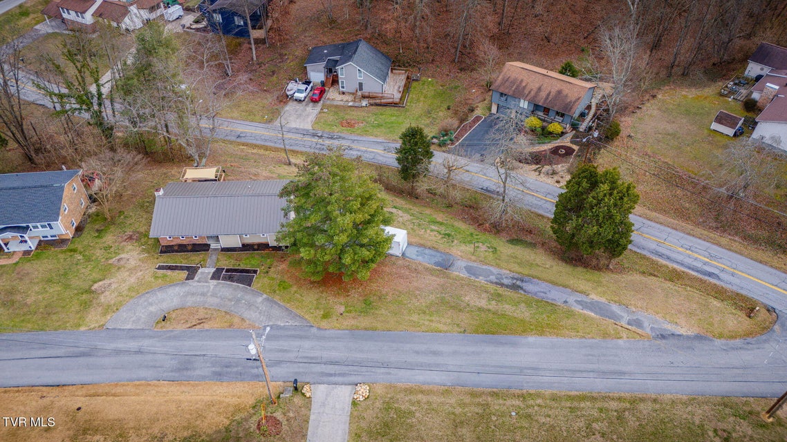 Photo #38: 1025 Amersham Road