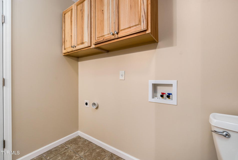 Photo #29: 510 Mockingbird Place