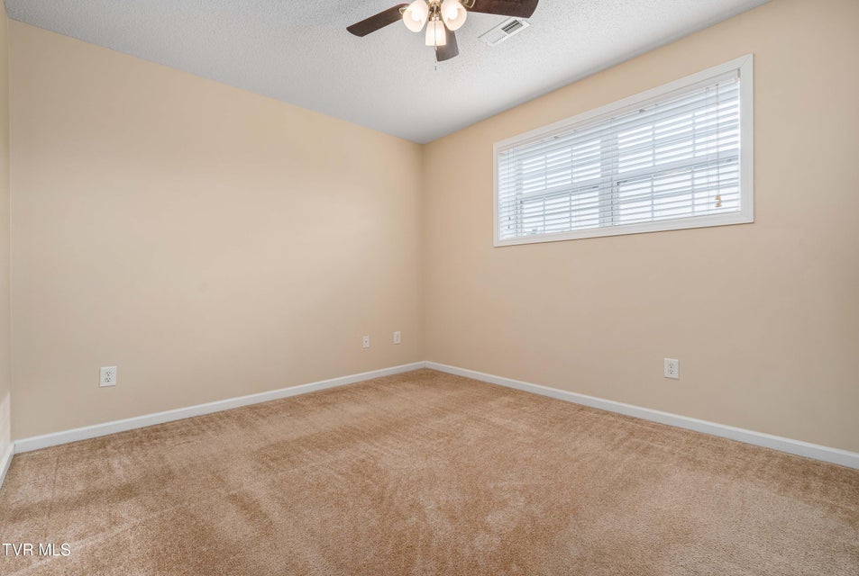 Photo #32: 510 Mockingbird Place