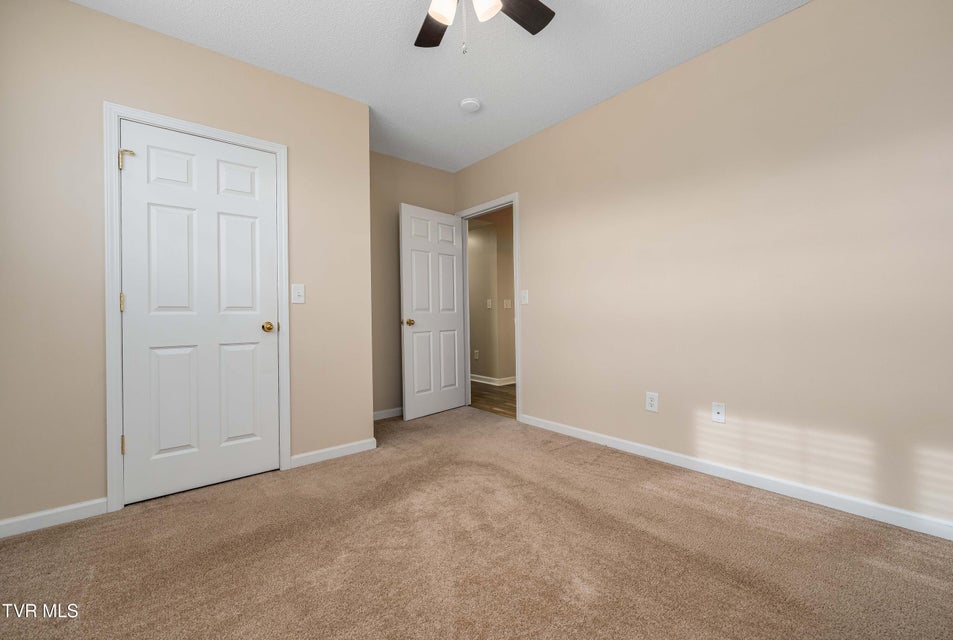 Photo #33: 510 Mockingbird Place