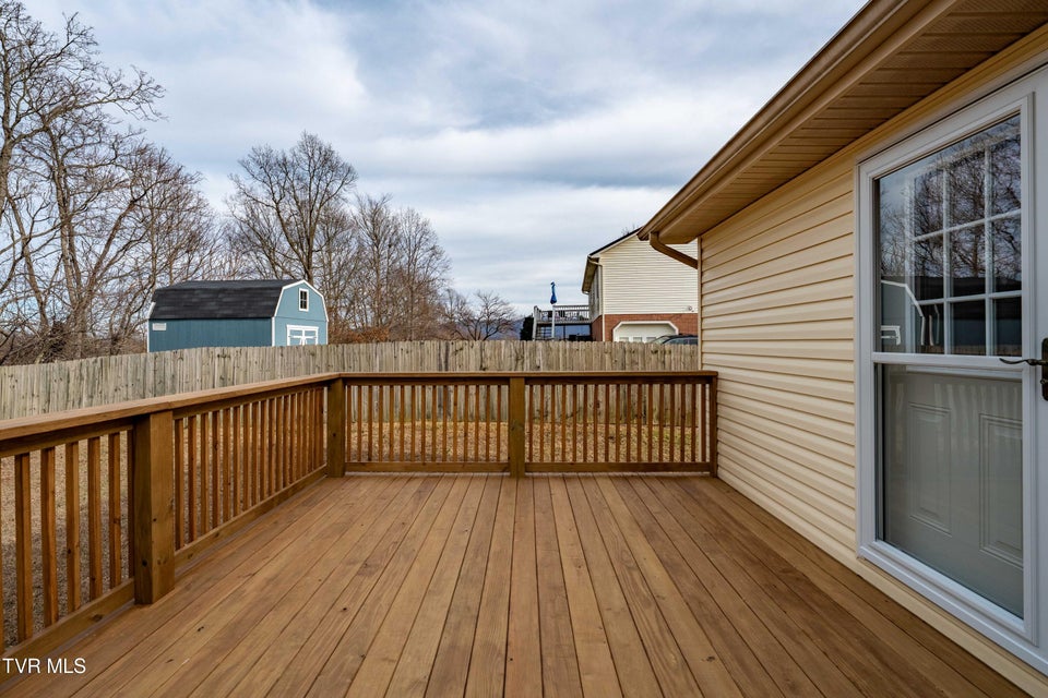 Photo #39: 510 Mockingbird Place