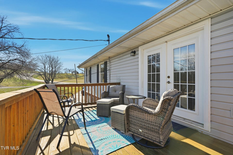 Photo #9: 2660 Warren Drive Drive