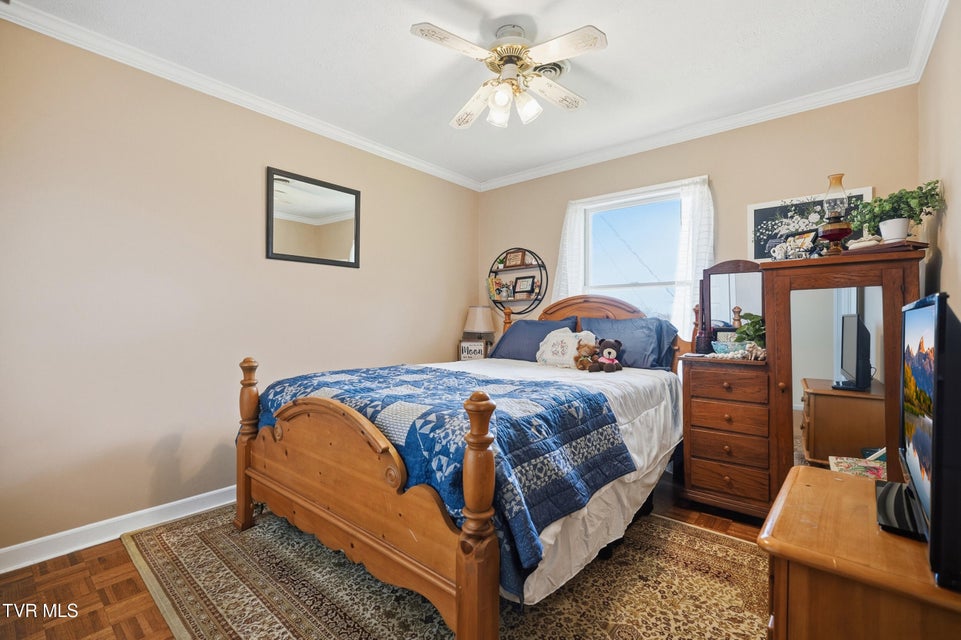 Photo #28: 2660 Warren Drive Drive