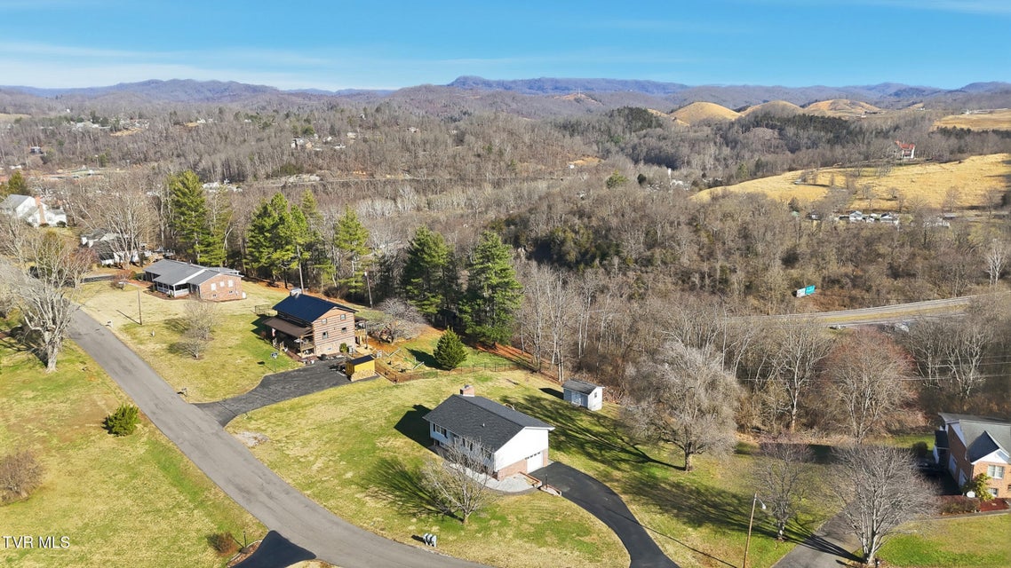 Photo #11: 2660 Warren Drive Drive