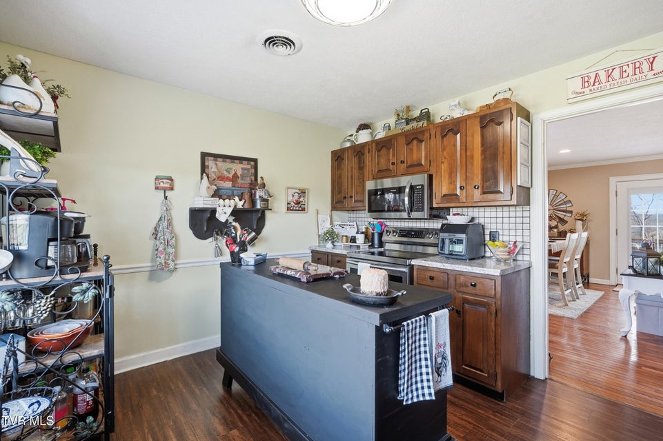 Photo #22: 2660 Warren Drive Drive