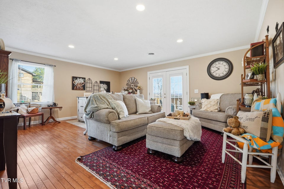 Photo #18: 2660 Warren Drive Drive