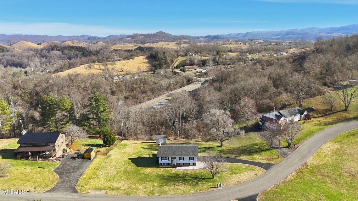 Photo #40: 2660 Warren Drive Drive