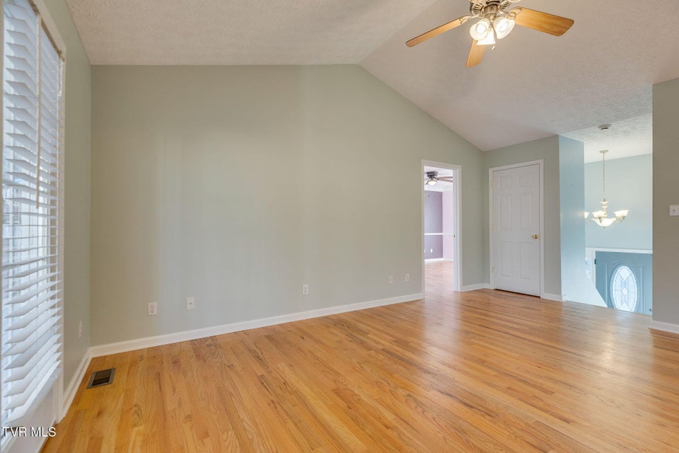 Photo #8: 1032 Carrington Court