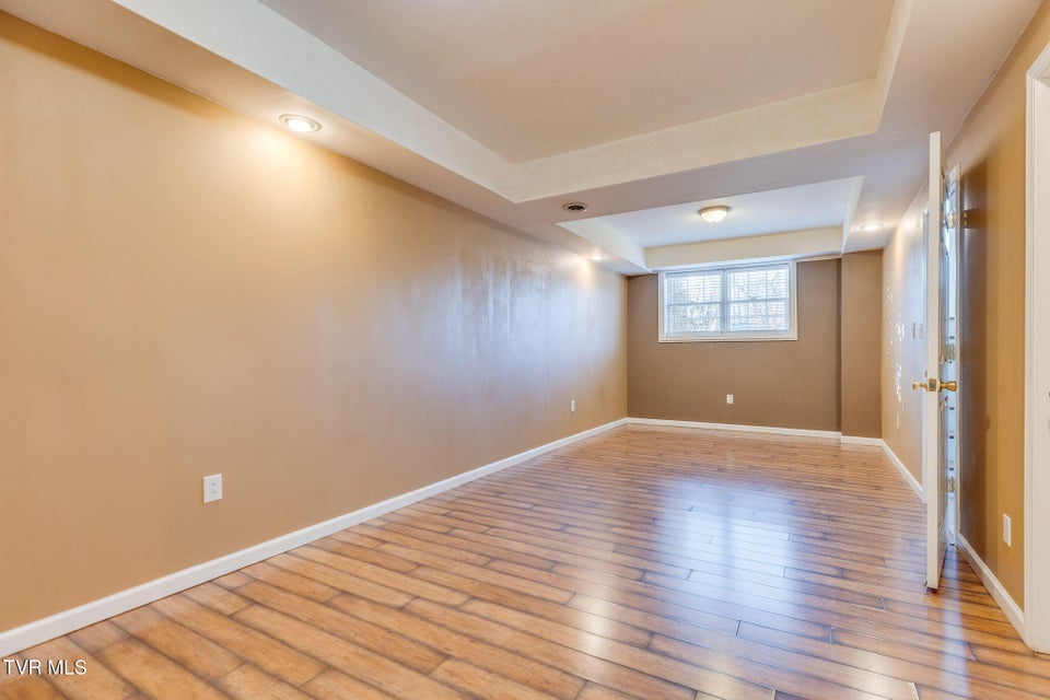 Photo #25: 1032 Carrington Court