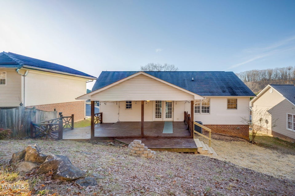 Photo #33: 1032 Carrington Court