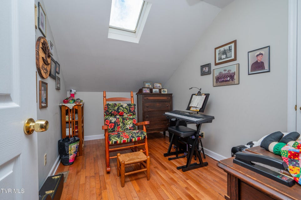 Photo #17: 2030 Manor Court