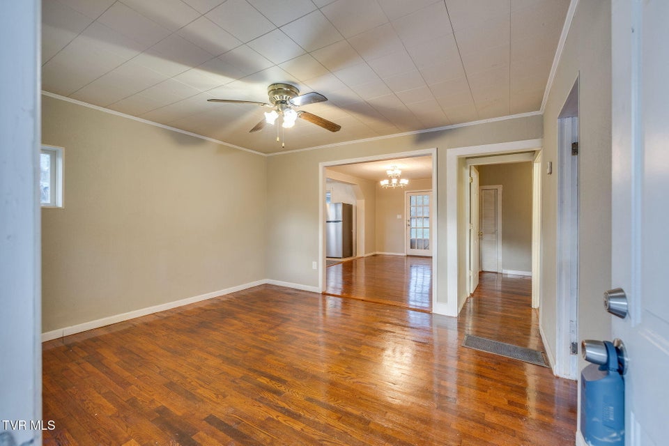 Photo #4: 133 Pinehurst Drive