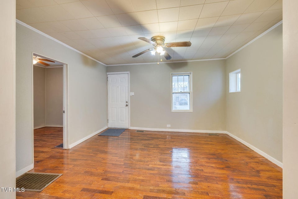 Photo #5: 133 Pinehurst Drive