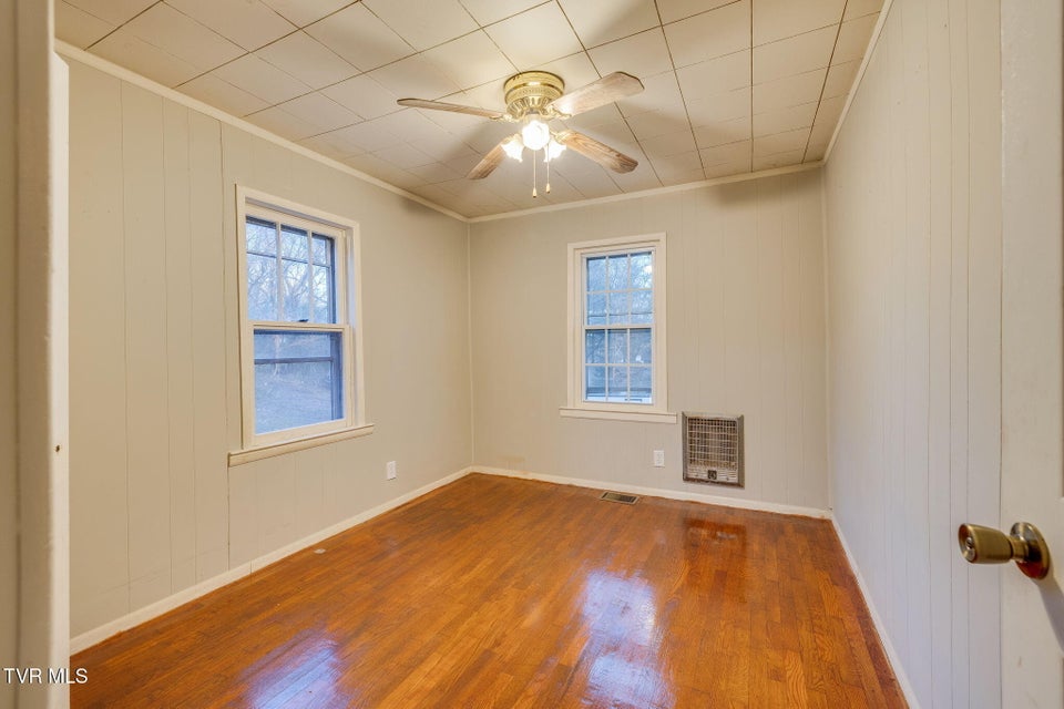 Photo #14: 133 Pinehurst Drive