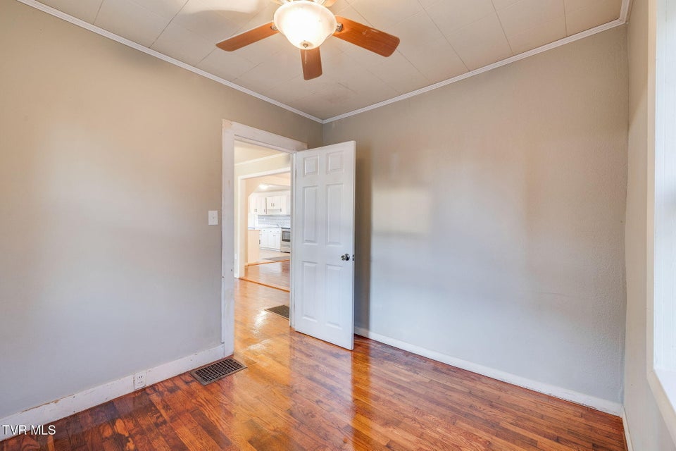 Photo #18: 133 Pinehurst Drive