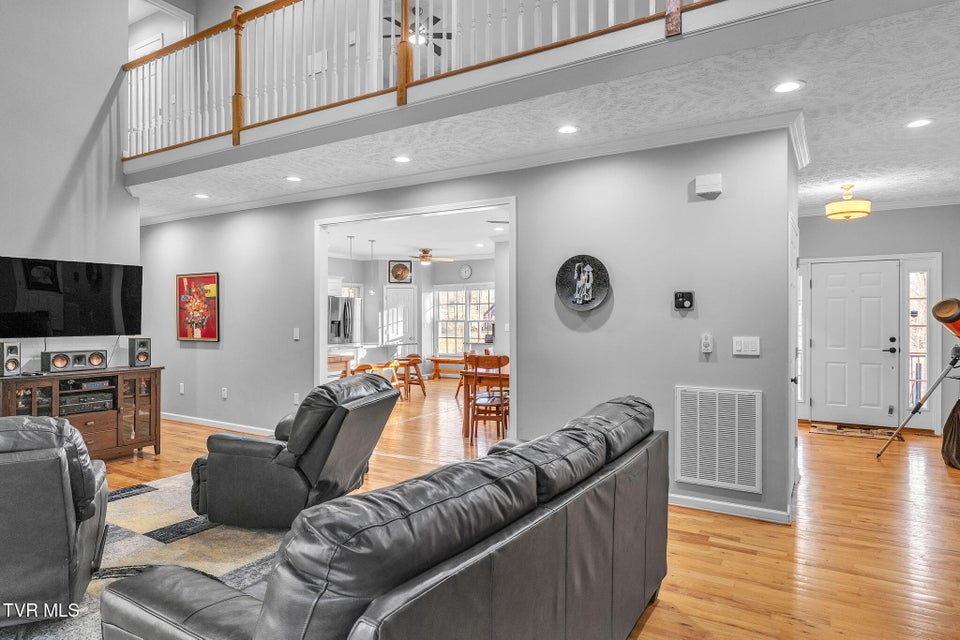 Photo #25: 25021 Grey Heron Court