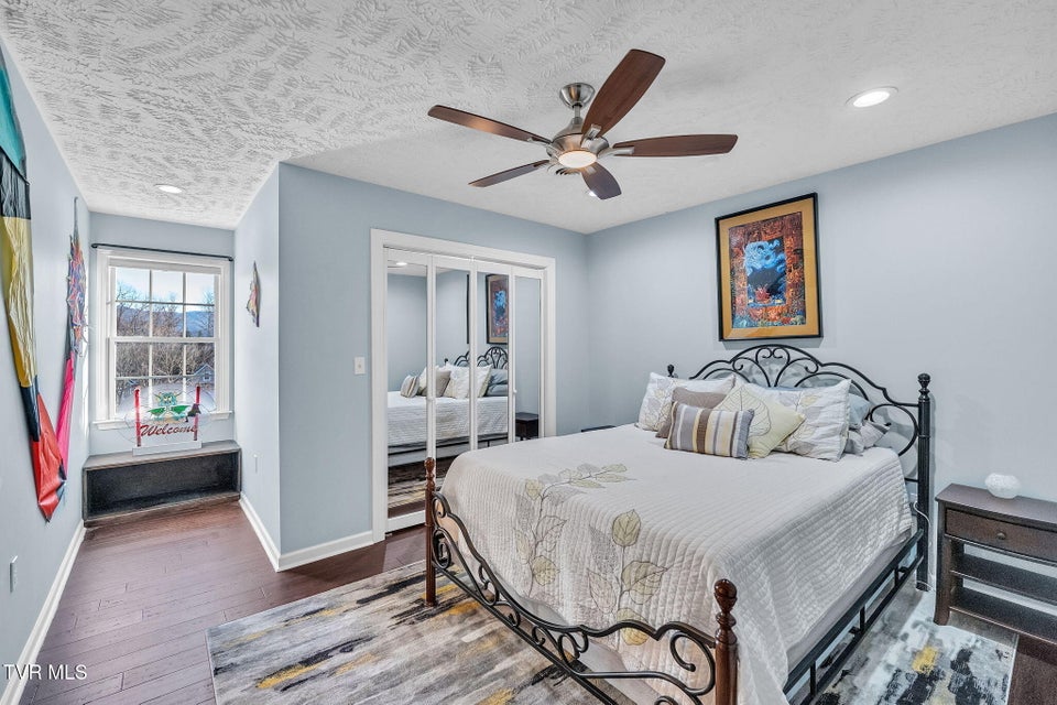 Photo #35: 25021 Grey Heron Court