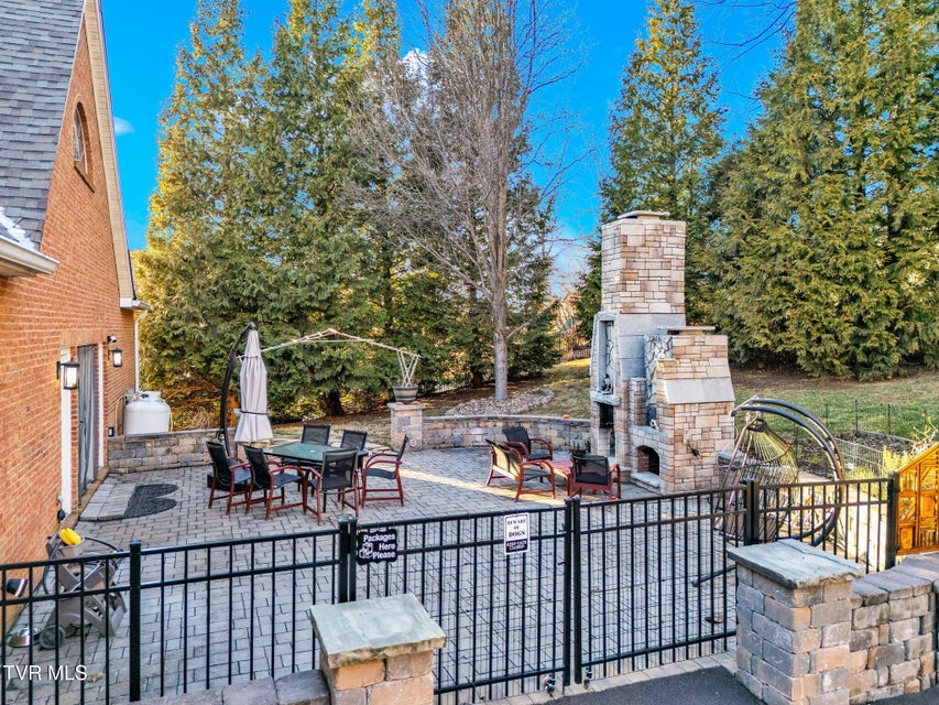 Photo #10: 25021 Grey Heron Court