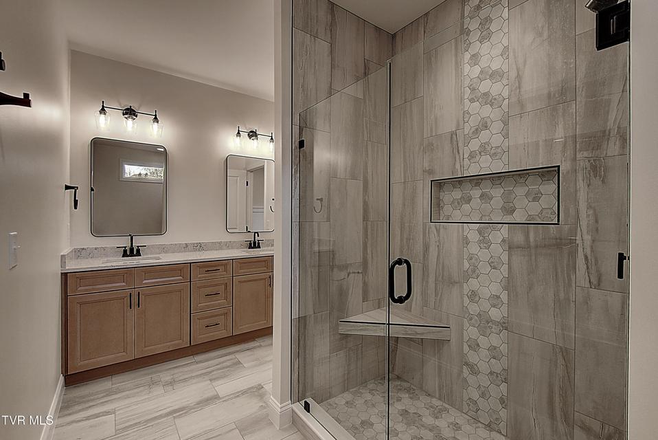 Photo #15: 321 Ty'S Place