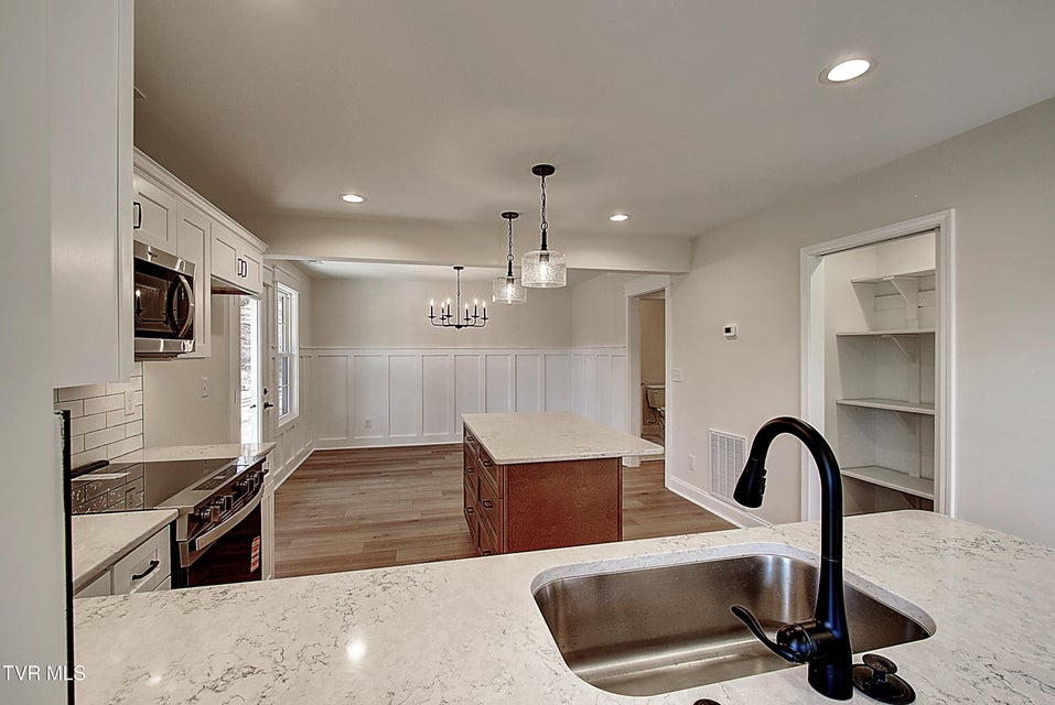 Photo #10: 325 Ty'S Place