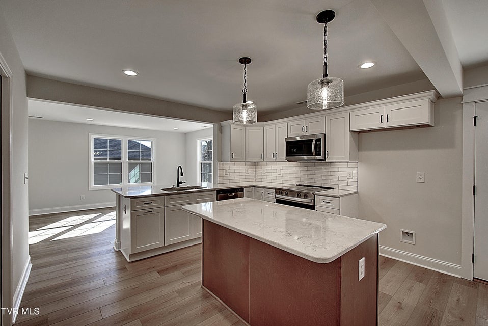 Photo #11: 325 Ty'S Place