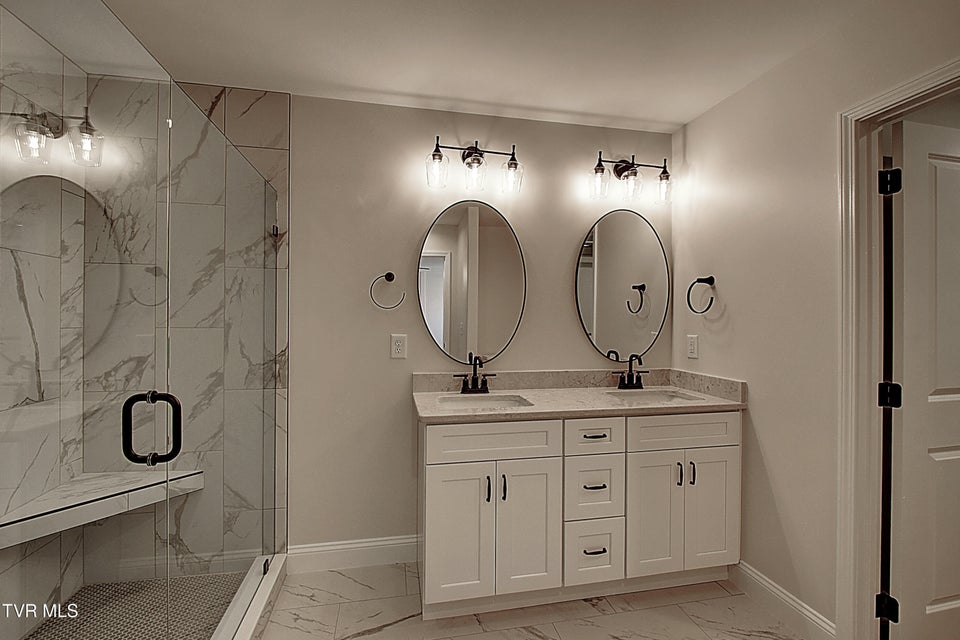 Photo #18: 325 Ty'S Place