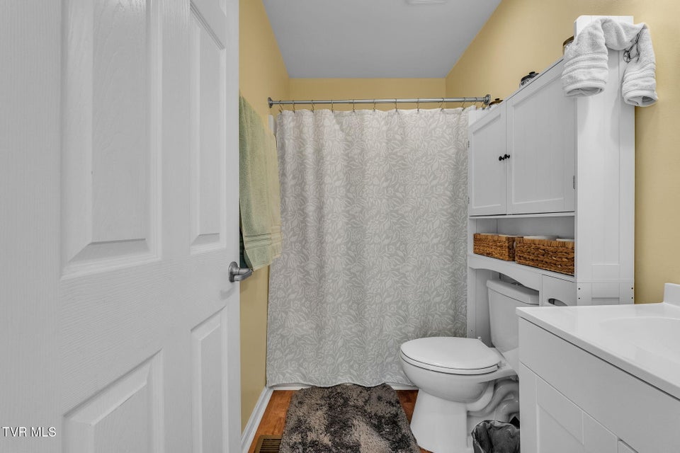 Photo #31: 18408 Fortunes Way