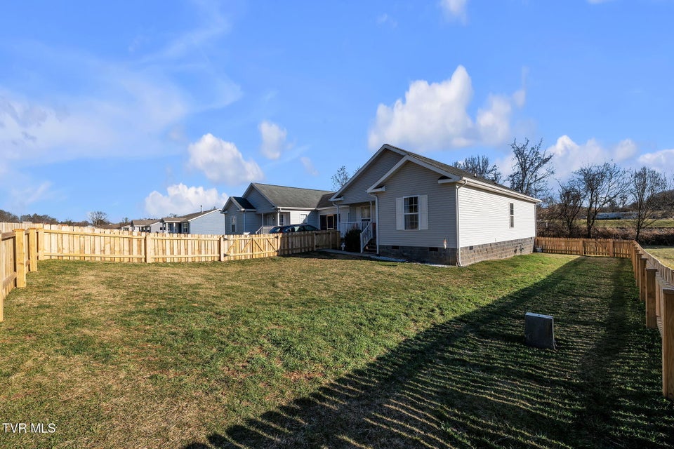 Photo #6: 18408 Fortunes Way