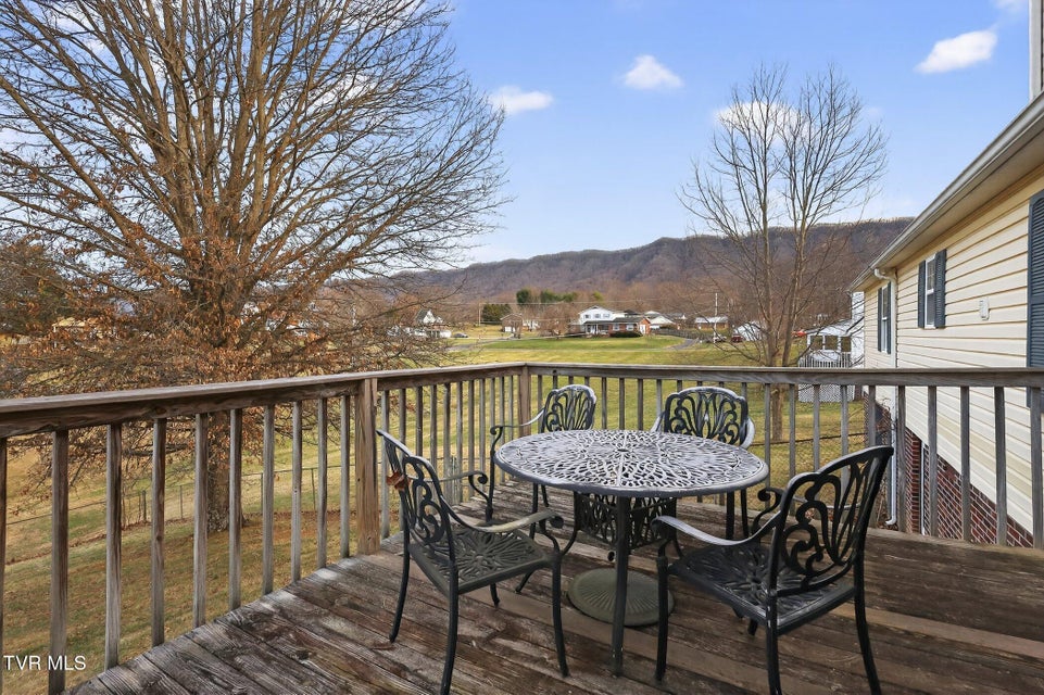 Photo #9: 347 Deel Street