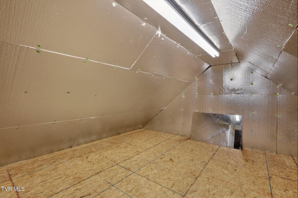 Photo #29: 347 Deel Street