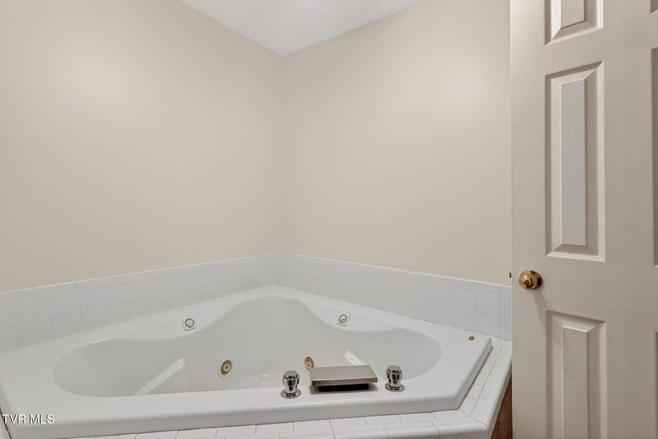 Photo #23: 347 Deel Street