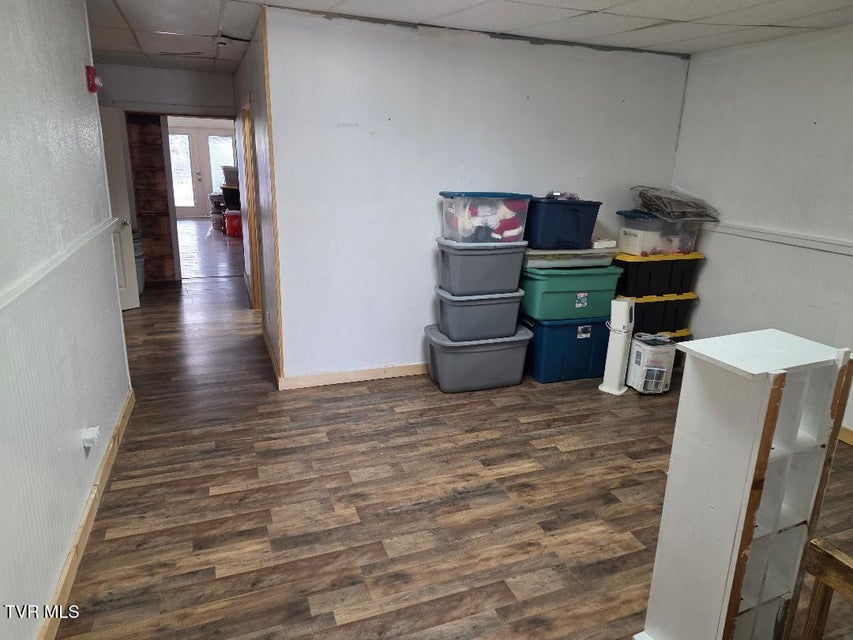 Photo #9: 122 Main Street