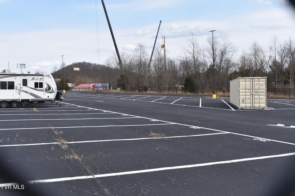 Photo #9: 354 Shadowtown Road