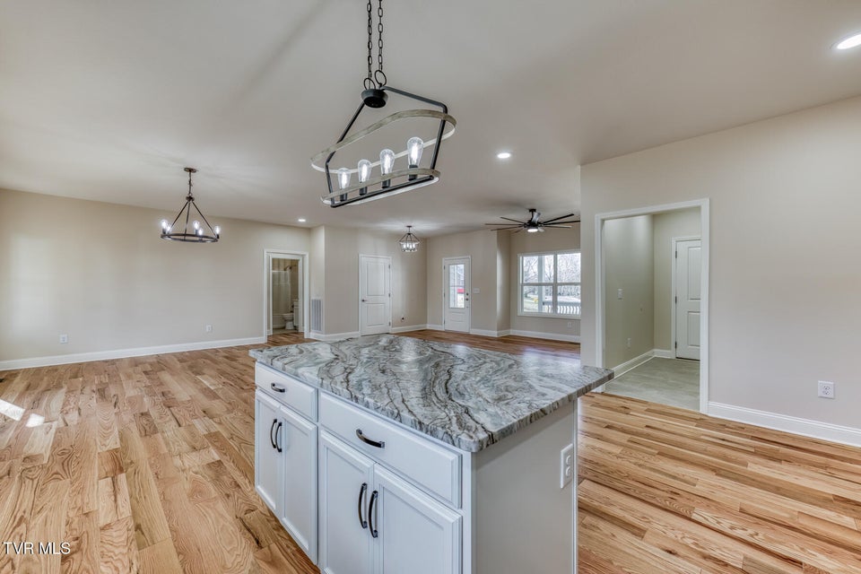 Photo #18: 154 Creek Side Court