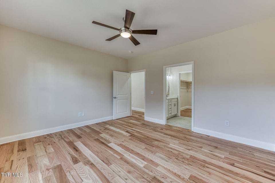 Photo #21: 154 Creek Side Court