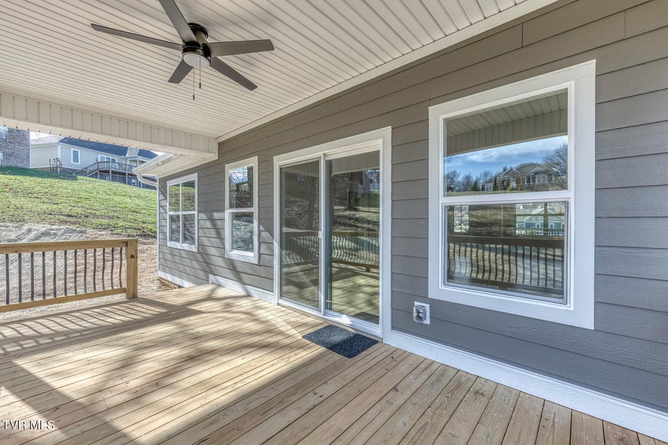 Photo #43: 154 Creek Side Court