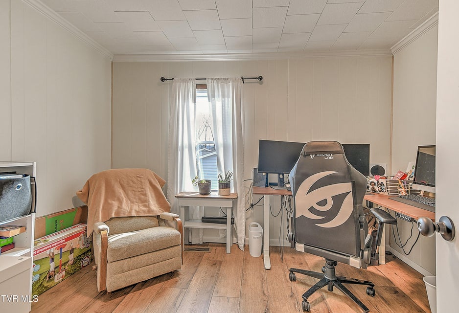 Photo #25: 252 Ashville Avenue