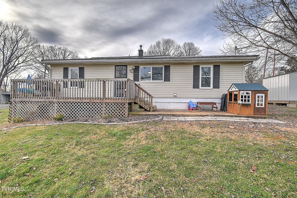 Photo #33: 252 Ashville Avenue