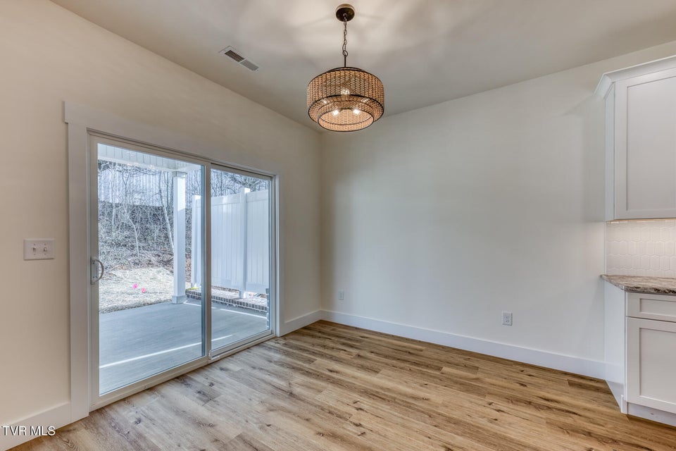 Photo #7: 106 Klm Drive