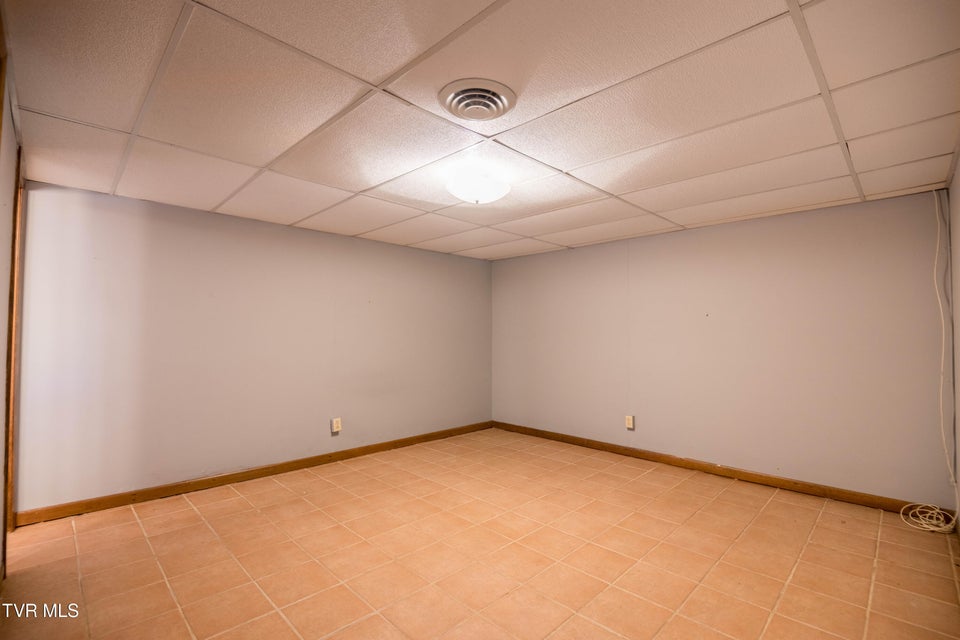 Photo #24: 100 Mingo Trail