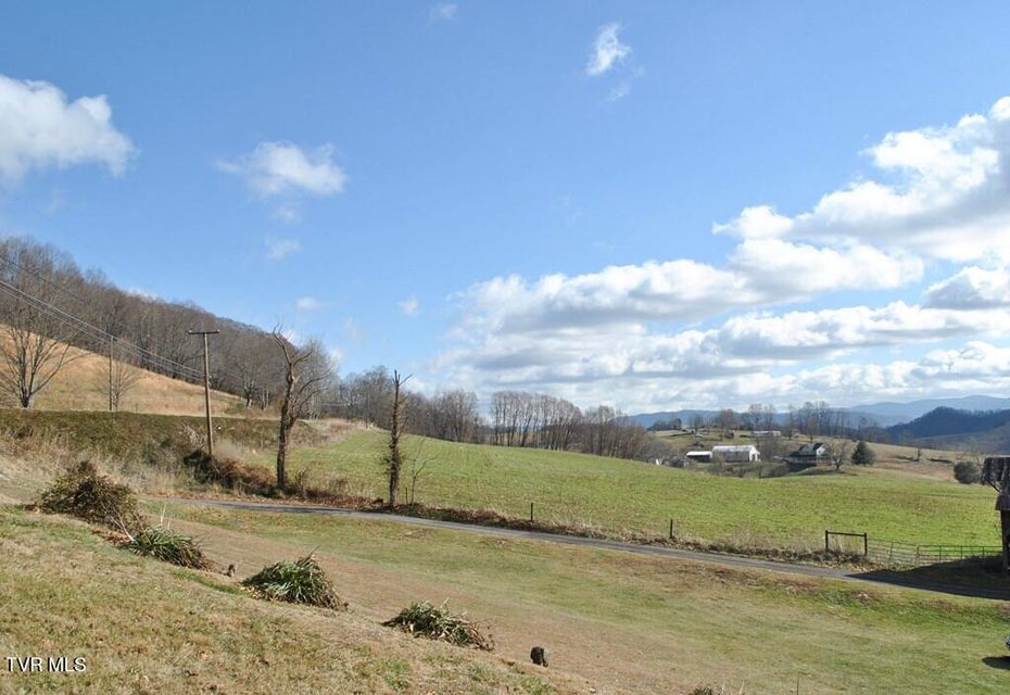 Photo #31: 8857 Redbud Highway