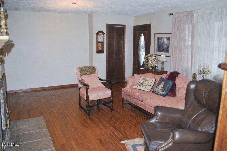 Photo #7: 8857 Redbud Highway