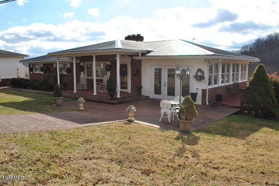 Photo #2: 8857 Redbud Highway