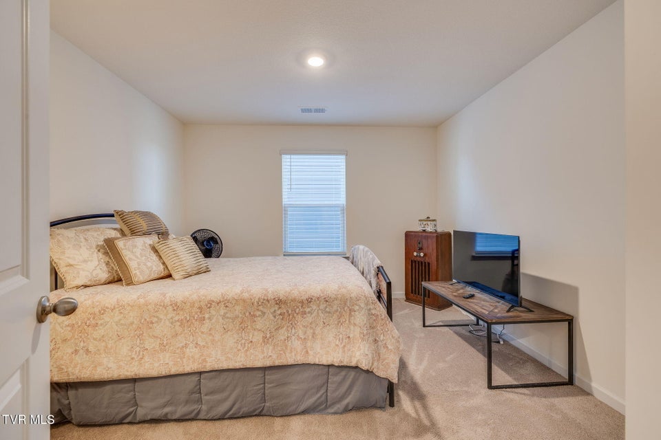 Photo #18: 169 Crawford Circle