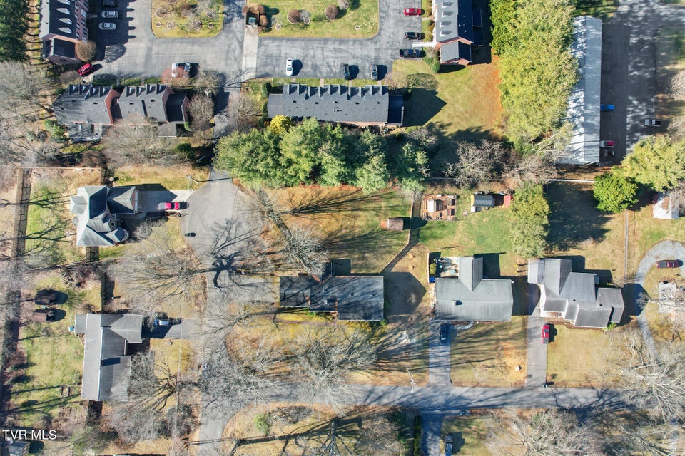 Photo #38: 159 Edgemont Terrace