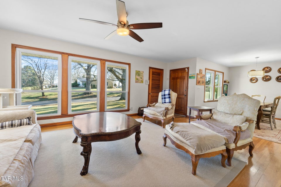 Photo #16: 159 Edgemont Terrace