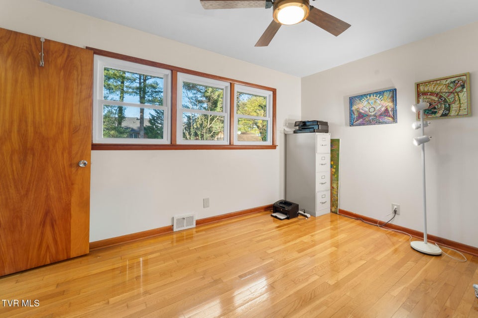 Photo #23: 159 Edgemont Terrace