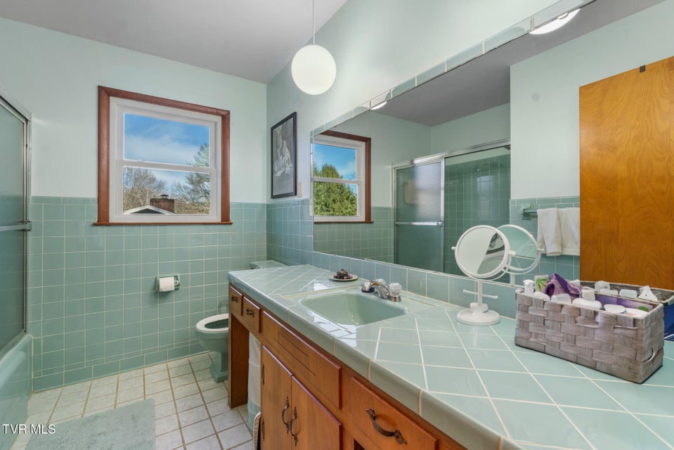 Photo #28: 159 Edgemont Terrace