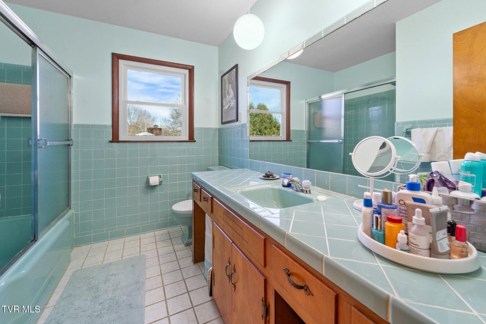 Photo #30: 159 Edgemont Terrace